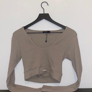 Love the color of this shirt!!!